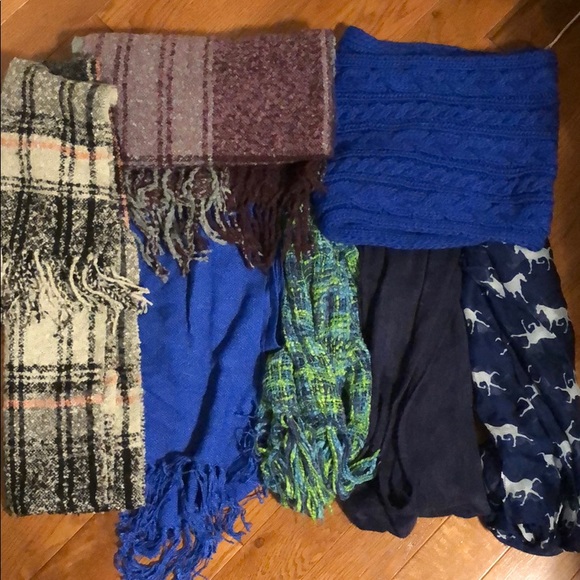 Scarf bundle - Picture 1 of 3